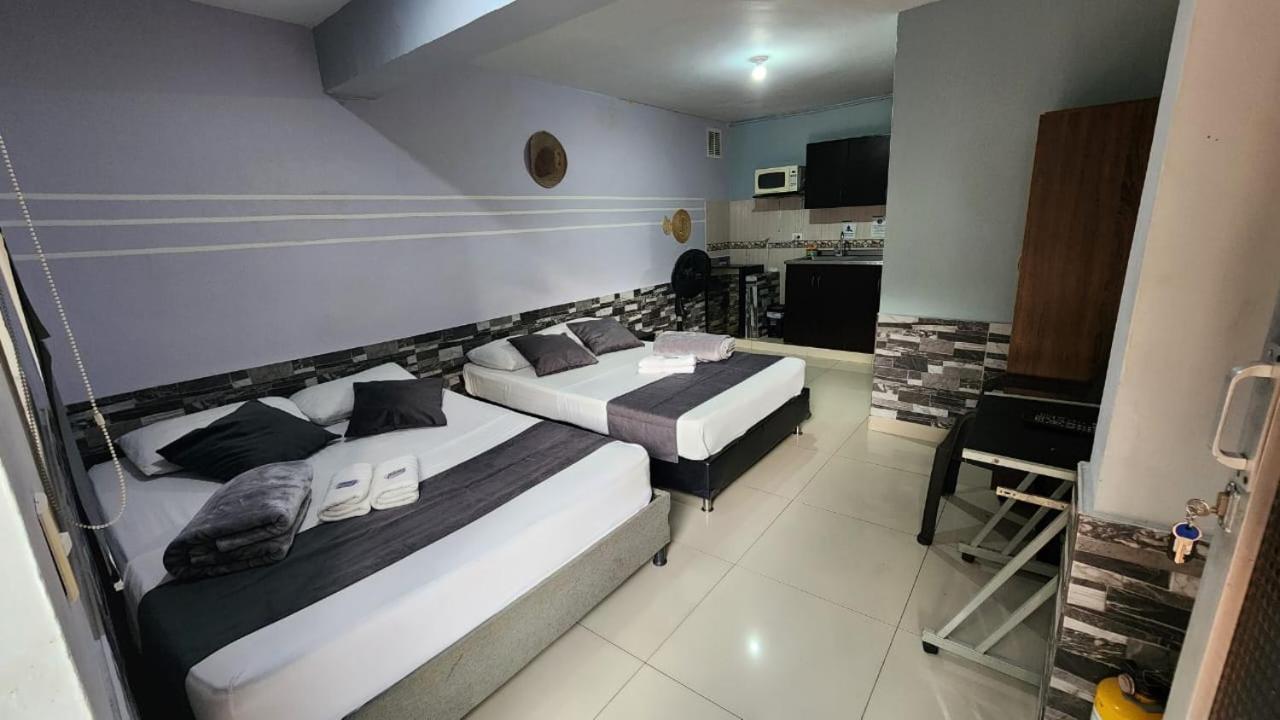 Hotel Medellin Calasanz Eksteriør billede