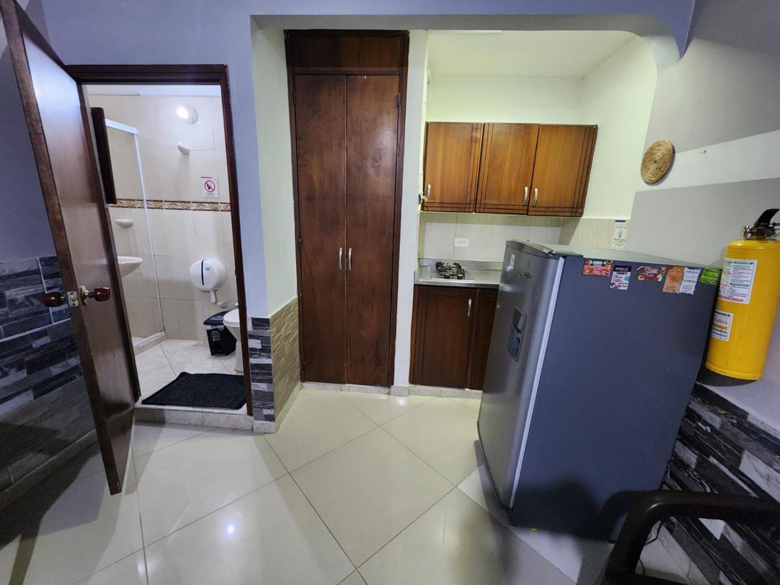 Hotel Medellin Calasanz Eksteriør billede