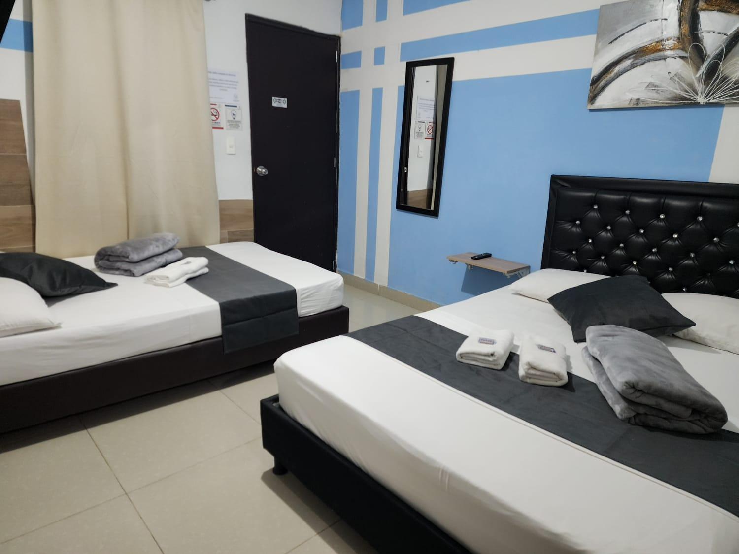 Hotel Medellin Calasanz Eksteriør billede