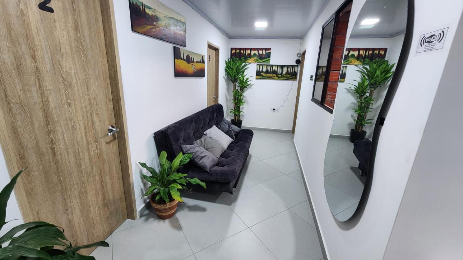 Hotel Medellin Calasanz Eksteriør billede