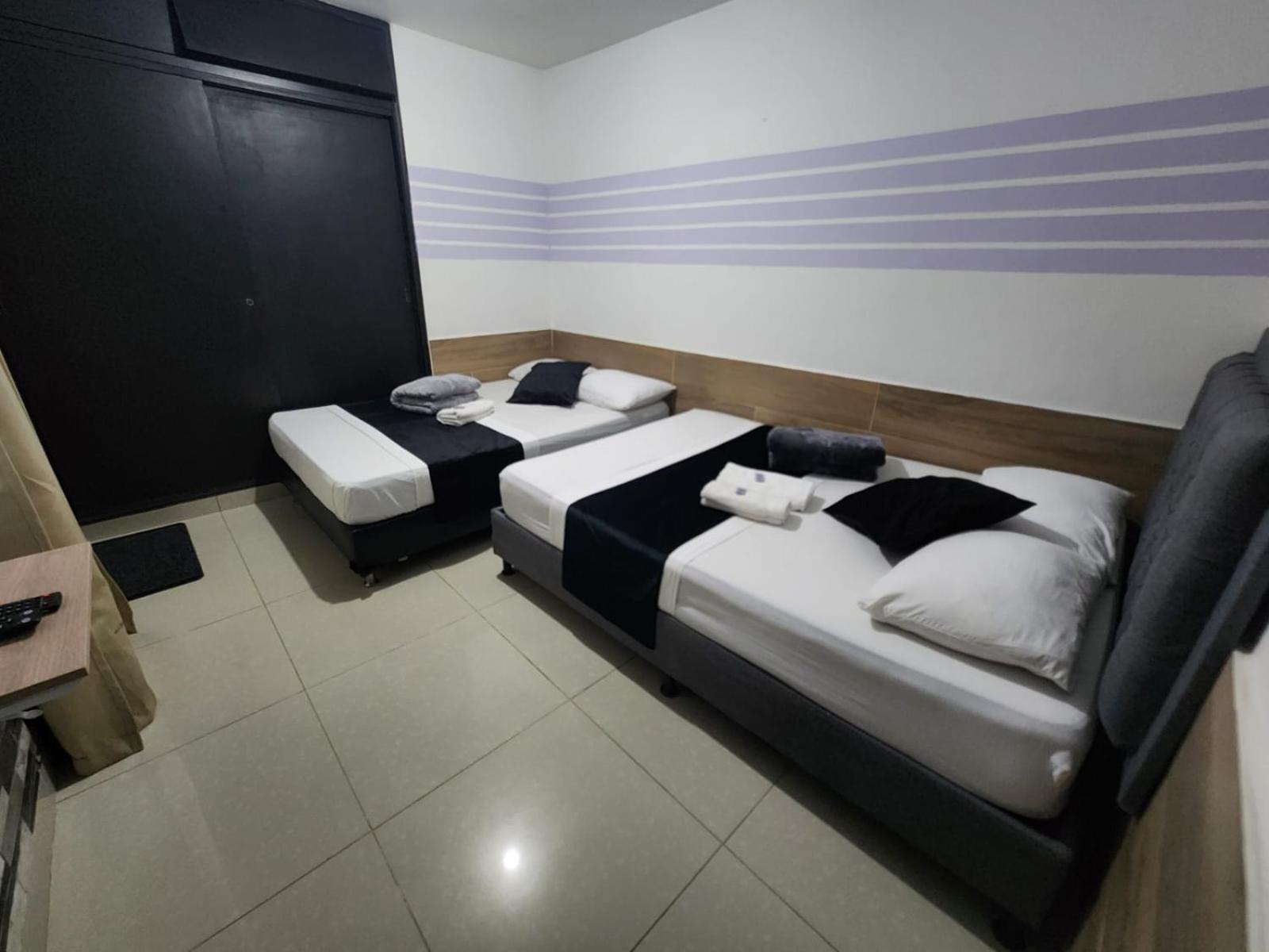 Hotel Medellin Calasanz Eksteriør billede