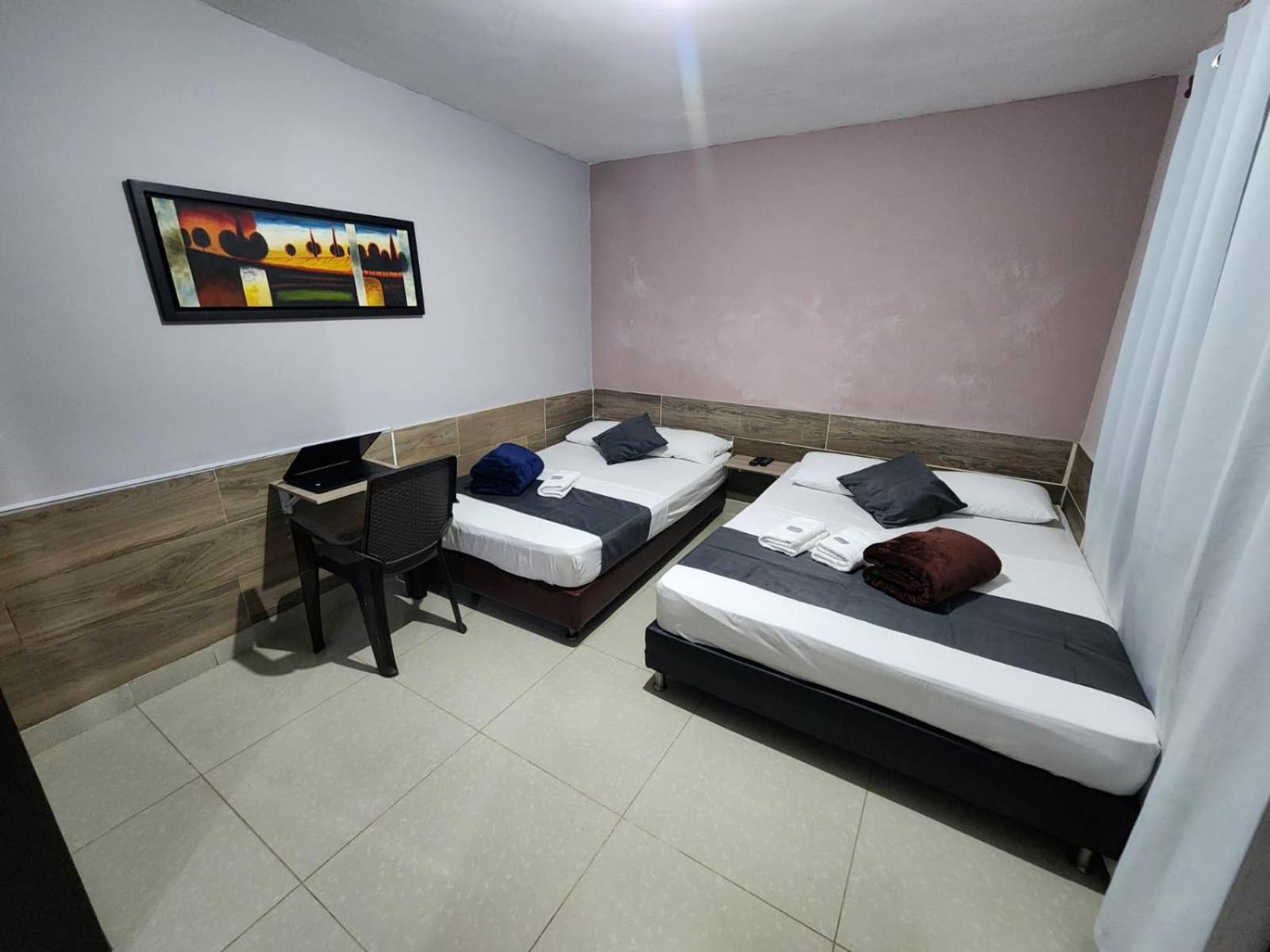 Hotel Medellin Calasanz Eksteriør billede
