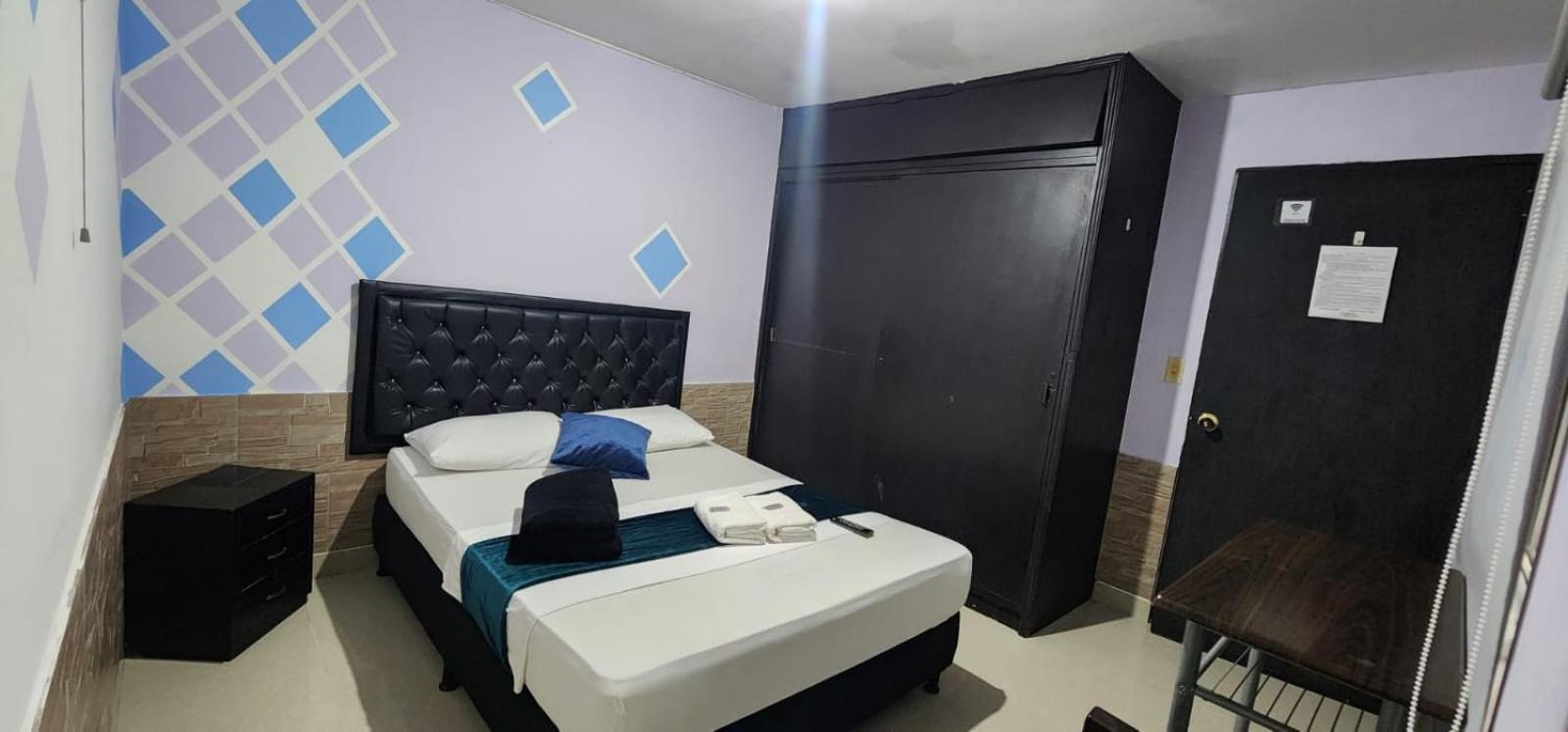 Hotel Medellin Calasanz Eksteriør billede