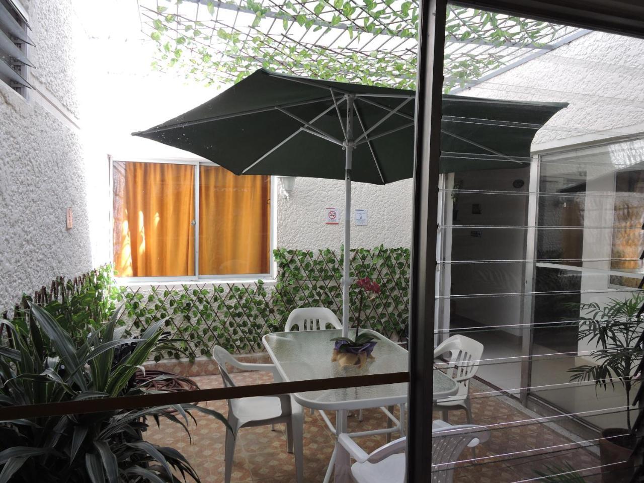 Hotel Medellin Calasanz Eksteriør billede