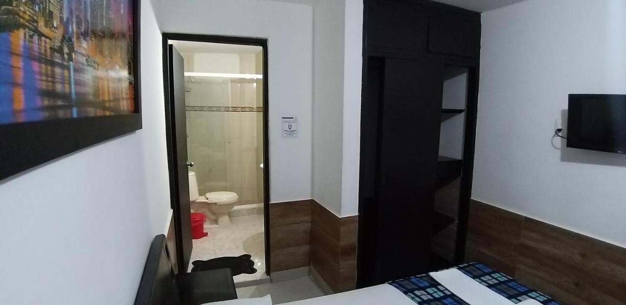 Hotel Medellin Calasanz Eksteriør billede